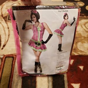 7 til Midnight Vet Nurse Costume size Small